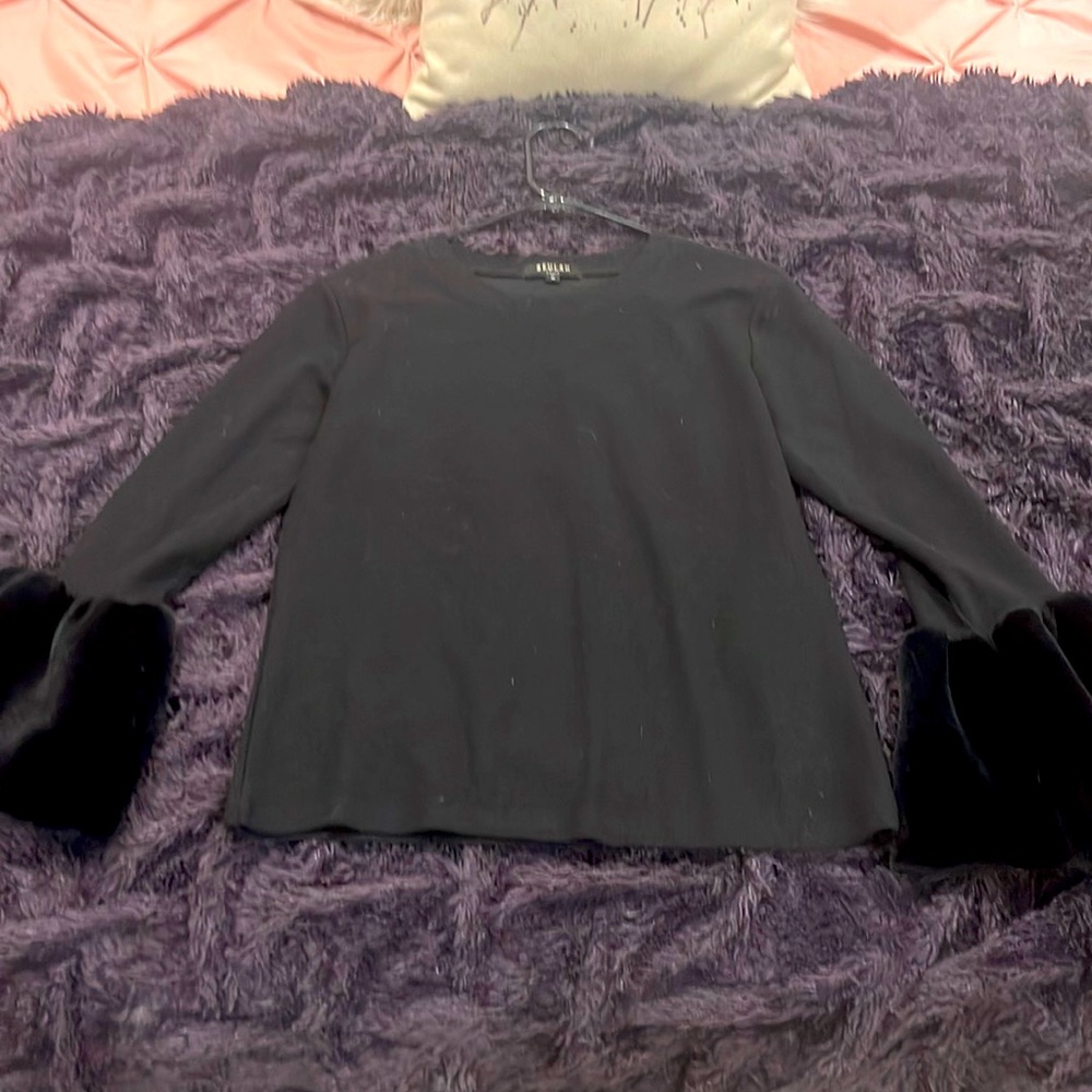Beulah black pullover faux fur balloon sleeve sweatshirts